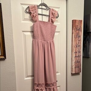 Women’s maxi dress. Small